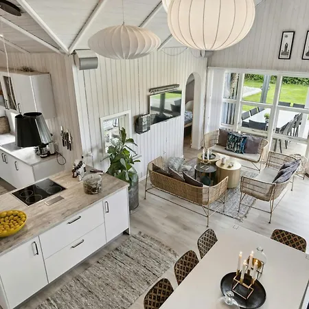 Family With Activities For Ages Сasa de vacaciones *