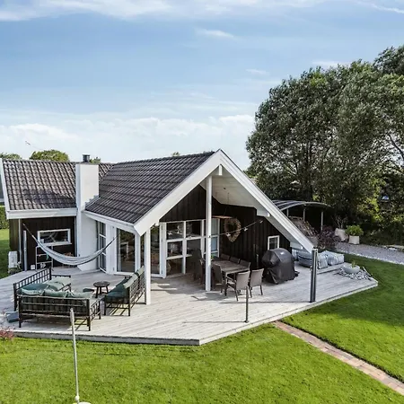 Casa de Férias Family With Activities For Ages Middelfart